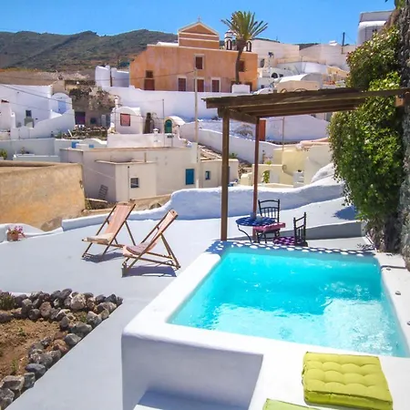 Holiday home Anatoli Cave House-by Thireon